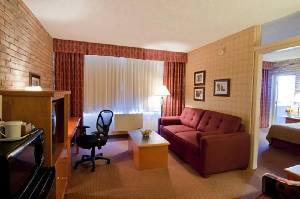 Quality Hotel Downtown-Inn At False Creek 밴쿠버 3*,  캐나다