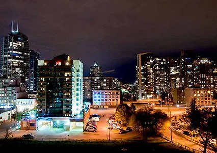 Quality Hotel Downtown-Inn At False Creek 밴쿠버 3*,